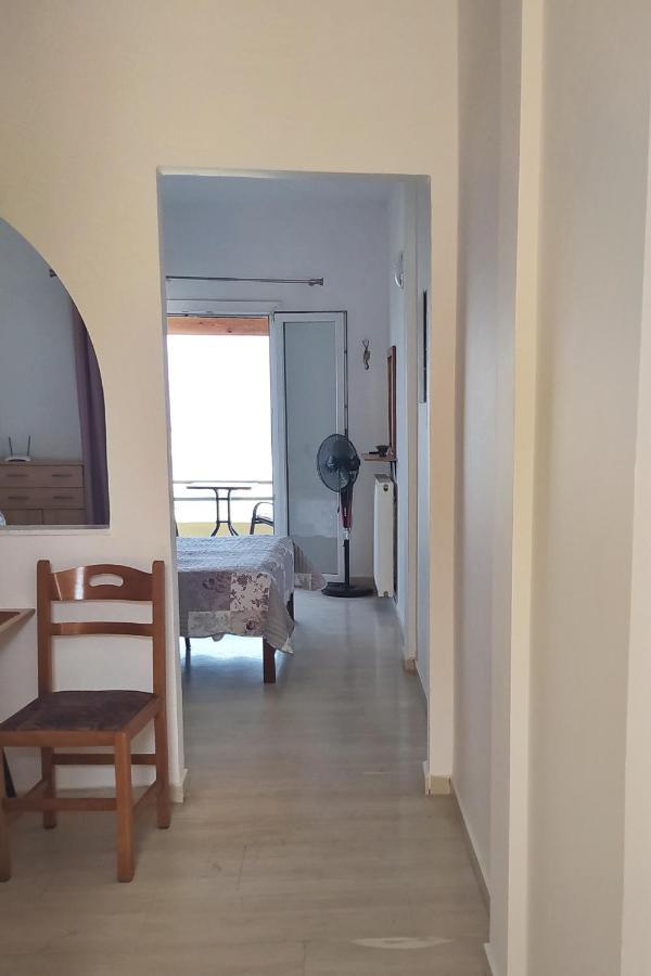 Hellmann Apartments Afión Kültér fotó